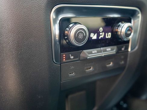 New 2026 GMC Yukon AT4 w/ AT4 Premium Plus Package AWD/4WD image 17