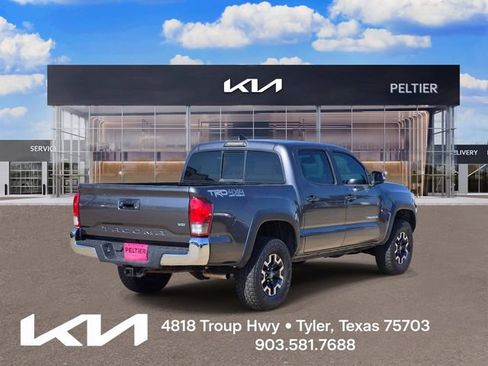 Used 2016 Toyota Tacoma TRD Off-Road w/ Towing Package AWD/4WD image 6