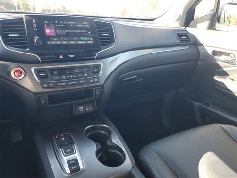 Certified 2022 Honda Pilot EX-L image 12