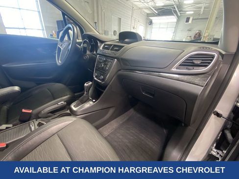 Used 2016 Buick Encore Convenience AWD/4WD image 38