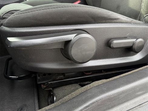 Used 2014 Ford Mustang Coupe image 24