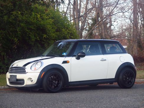 Used 2012 MINI Cooper Hardtop image 1