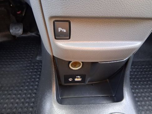 Used 2020 Nissan NV200 SV w/ Back Door Glass Package FWD image 14