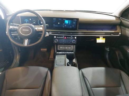 Certified 2025 Hyundai Tucson SEL AWD/4WD image 9