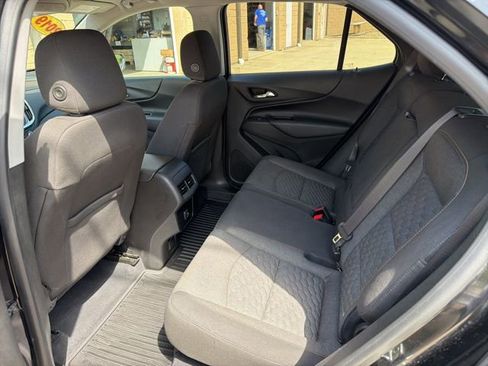 Used 2019 Chevrolet Equinox LT image 16