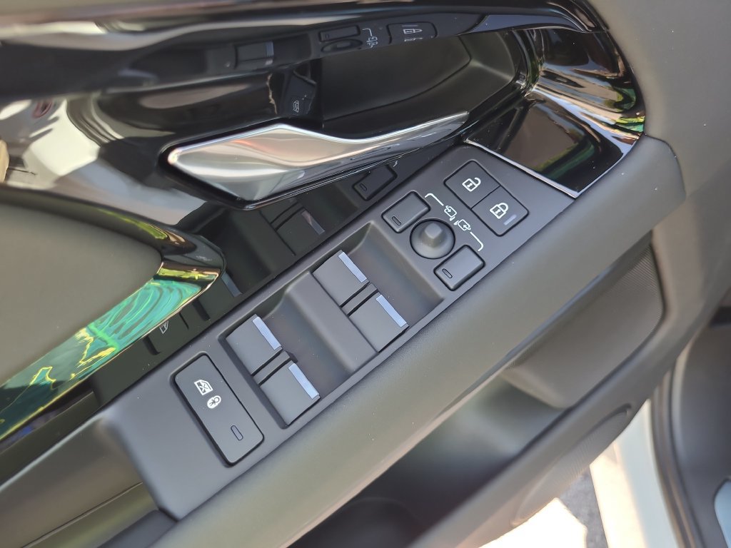 New 2026 Land Rover Range Rover Evoque S AWD/4WD image 20