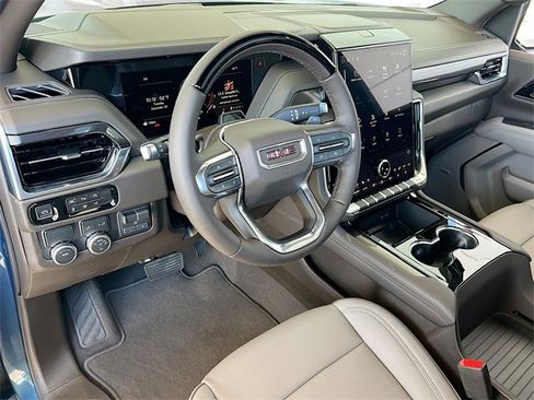 New 2026 GMC Yukon XL Elevation w/ Elevation Premium Package image 6