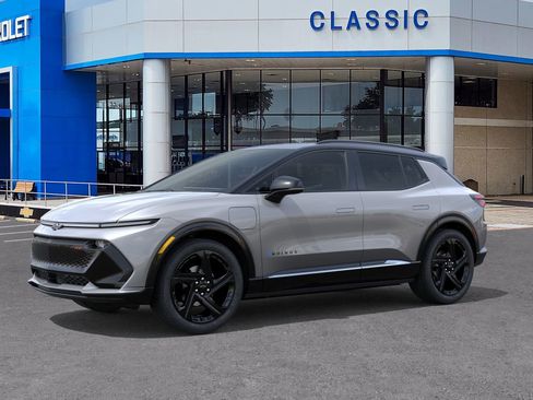 New 2026 Chevrolet Equinox EV RS image 2