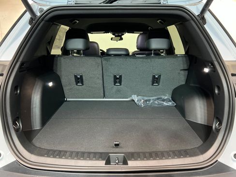 New 2026 Chevrolet Equinox RS w/ Convenience Package III image 23