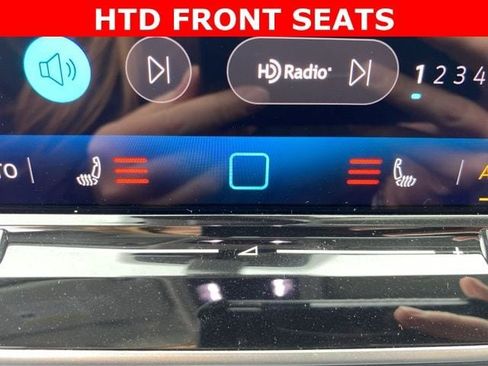 New 2026 Volkswagen Tiguan SE image 3