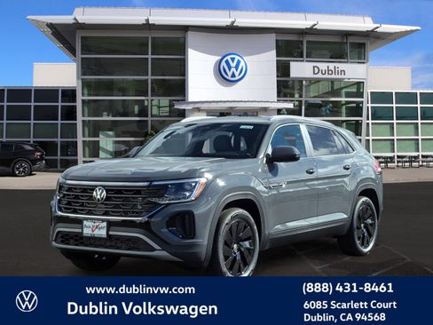 New 2026 Volkswagen Atlas Cross Sport SE image 8