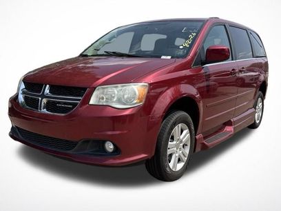 Used 2011 Dodge Grand Caravan Crew w/ Safety Sphere Group
