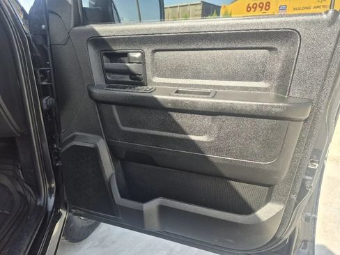 Used 2019 RAM 1500 Classic Tradesman AWD/4WD image 17