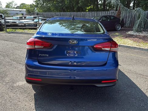 Used 2018 Kia Forte LX FWD image 6
