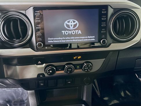 Used 2023 Toyota Tacoma SR image 18