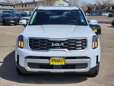Used 2024 Kia Telluride S w/ S Sunroof Package image 6