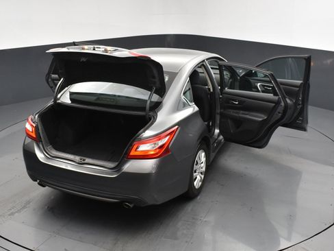 Used 2017 Nissan Altima 2.5 S w/ Power Driver Seat Package FWD image 24