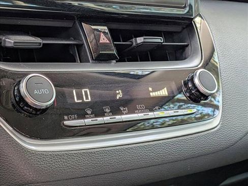 Used 2025 Toyota Corolla LE FWD image 8