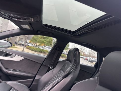 Used 2018 Audi S4 Prestige w/ Prestige Package image 16