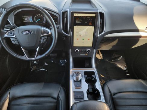Used 2024 Ford Edge SEL image 26