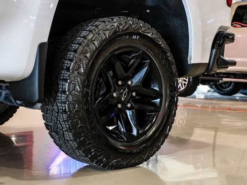 Used 2024 Chevrolet Silverado 1500 LT Trail Boss w/ Protection Package image 48