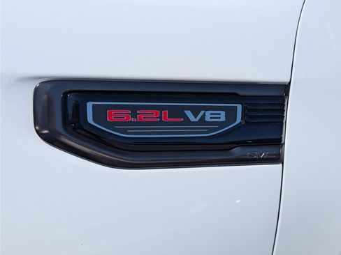 Used 2023 GMC Sierra 1500 AT4X w/ AT4X AEV Edition AWD/4WD image 10