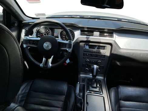 Used 2014 Ford Mustang Premium w/ Comfort Package RWD image 15