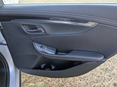 Used 2018 Chevrolet Impala Premier image 34