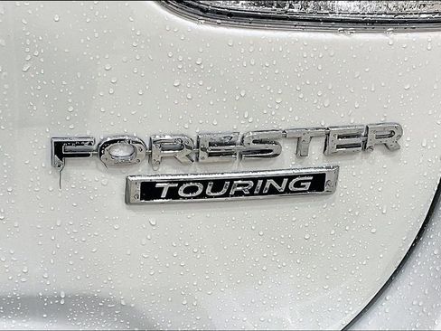 Used 2020 Subaru Forester Touring image 8