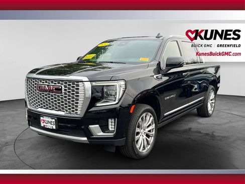 Used 2024 GMC Yukon XL Denali w/ Denali Reserve Package AWD/4WD image 5