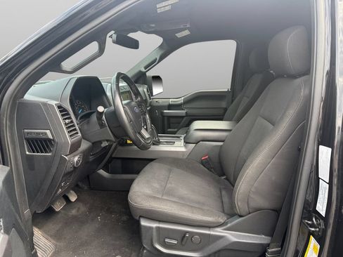 Used 2019 Ford F150 XLT w/ Equipment Group 302A Luxury AWD/4WD image 9