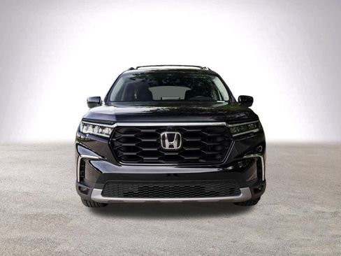 Used 2024 Honda Pilot Elite image 3