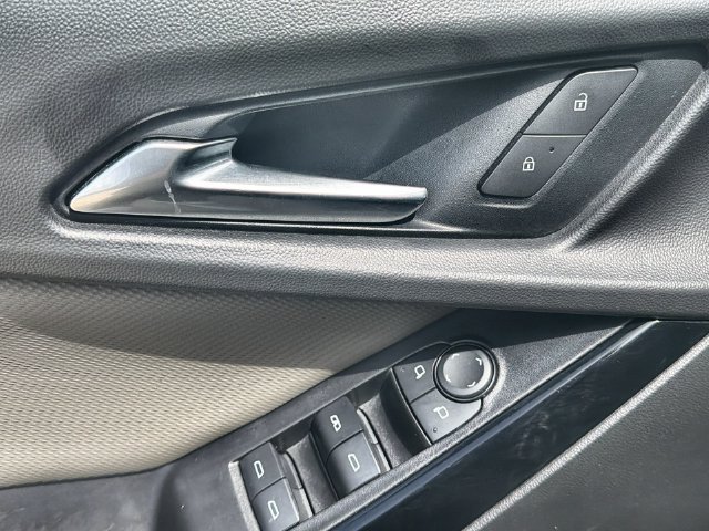 Certified 2025 Chevrolet Equinox LT w/ Convenience Package II FWD image 22