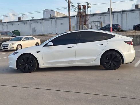 Used 2024 Tesla Model 3 Standard Range RWD image 3