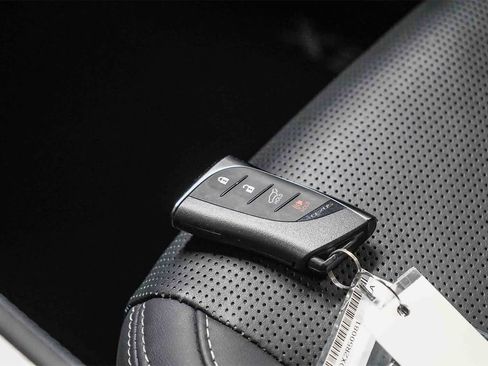 Certified 2024 Lexus GX 550 image 27