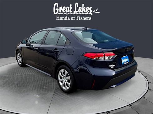 Used 2022 Toyota Corolla LE w/ Carpet Mat Package (TMS) image 3