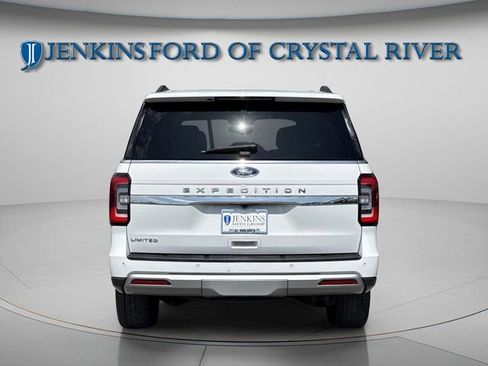 Certified 2024 Ford Expedition Limited RWD image 11