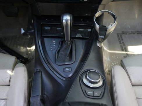 Used 2007 BMW 650i Coupe RWD image 31