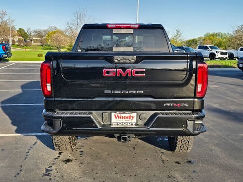 New 2026 GMC Sierra 1500 AT4X AWD/4WD image 8
