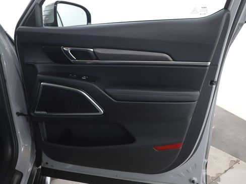 Used 2023 Kia Telluride SX Prestige X-Line image 13