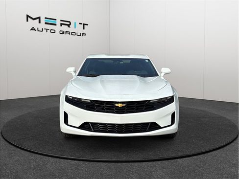 Used 2023 Chevrolet Camaro LT RWD image 3