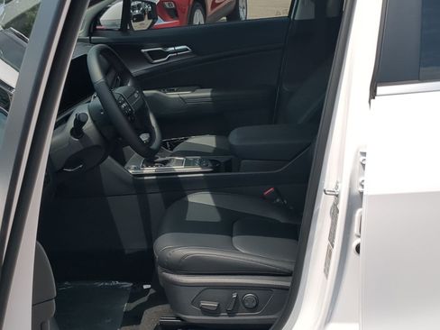 New 2026 Kia Sportage EX w/ EX Panorama Roof Package FWD image 11