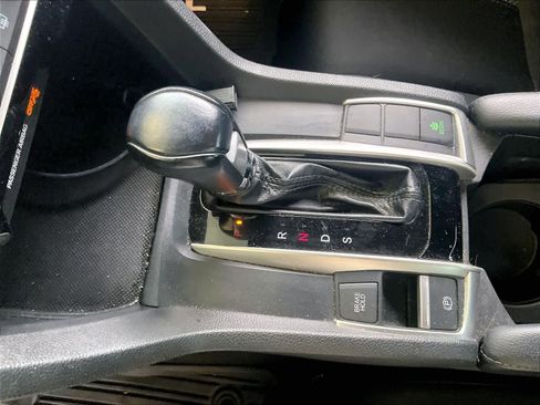 Used 2020 Honda Civic Sport image 18