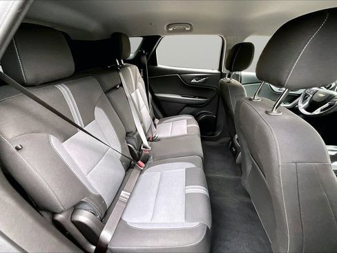 Used 2023 Chevrolet Blazer LT w/ Midnight/Sport Edition FWD image 23