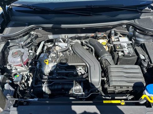 New 2026 Volkswagen Taos SEL AWD/4WD image 30