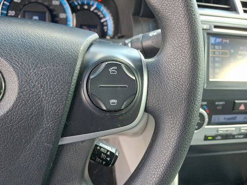 Used 2013 Toyota Camry LE FWD image 20