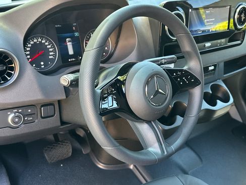 New 2026 Mercedes-Benz Sprinter 2500 image 12