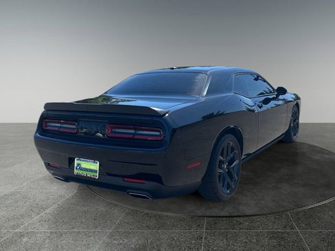 Used 2022 Dodge Challenger GT w/ Blacktop Package RWD image 10