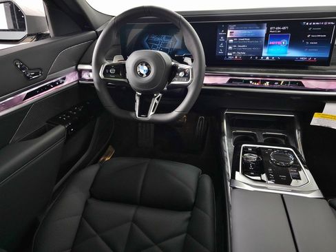 Used 2026 BMW 740i xDrive AWD/4WD image 14