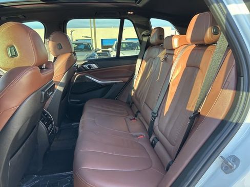 Used 2022 BMW X5 xDrive40i w/ M Sport Package image 24